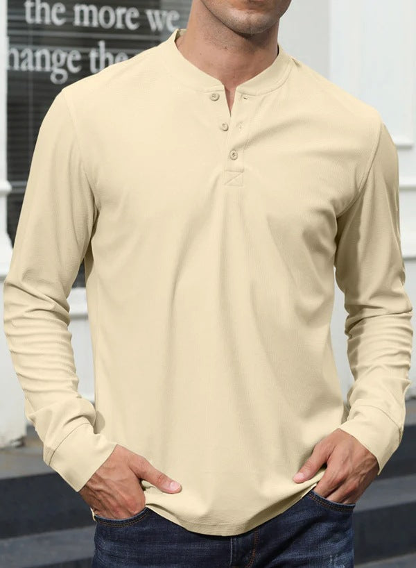 ein möglicher Titel: Herren Langärmliges Henley-Shirt mit Knopfleiste und strukturierter Oberfläche BerlinGlamour