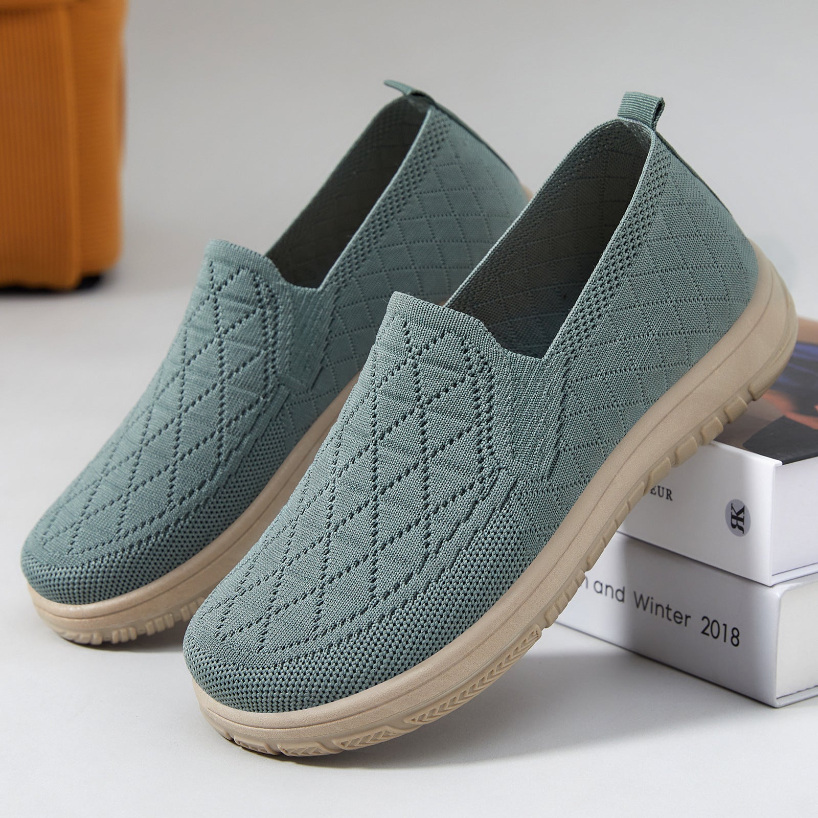 Damen Freizeitschuhe Bequem Slip-On atmungsaktiv - BerlinGlamour
