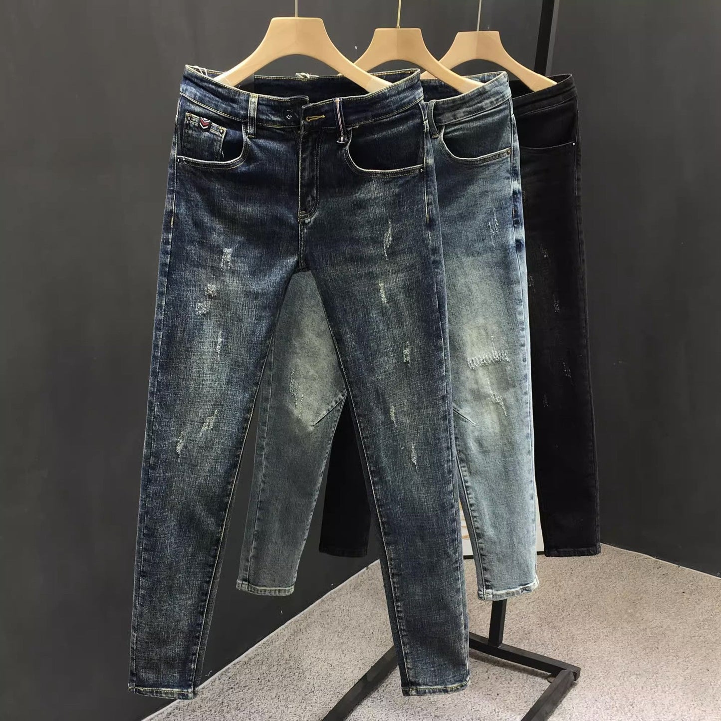 Herren Skinny Jeans Modern Distressed Schnitt