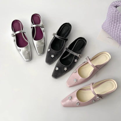 Damen Slingback Schuhe Elegante Blumenapplikationen