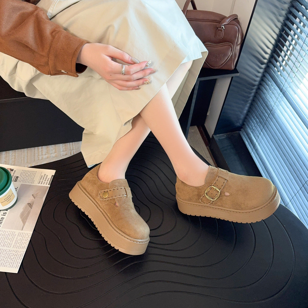 Damen Clogs mit Schnallenverschluss und dickem Plateau-Heel