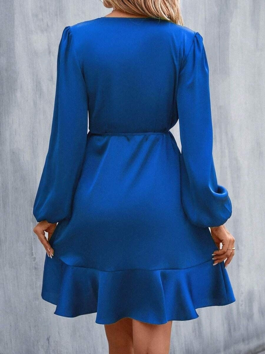 Satin Kleid V-Ausschnitt Lässig Midi Damenkleid Elegant - BerlinGlamour