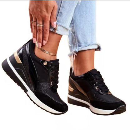 Damen Sneaker Sportlich Metallic Details Modisch