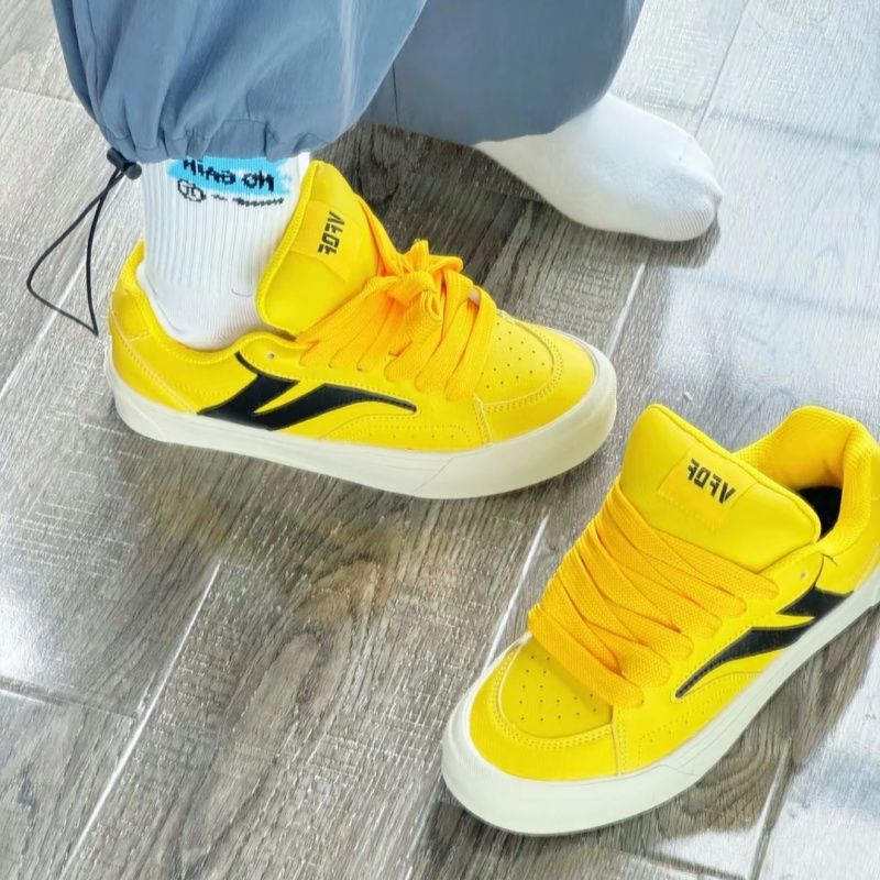 Damen Sneaker Trendy Schnürschuhe Sportlich Mode - BerlinGlamour