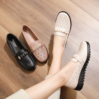 Damen Slipper Bequem Elegant mit Riemen und Cutouts