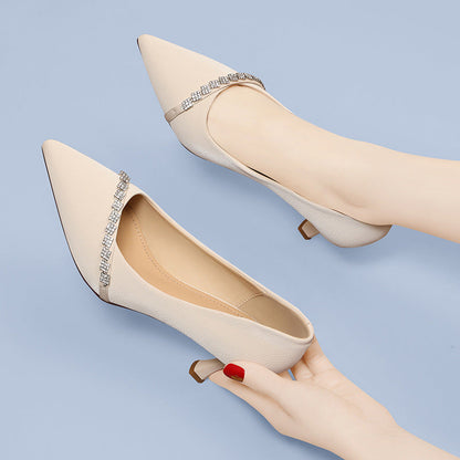 Damen Pumps Elegante Schmuckdetail Hochhackig