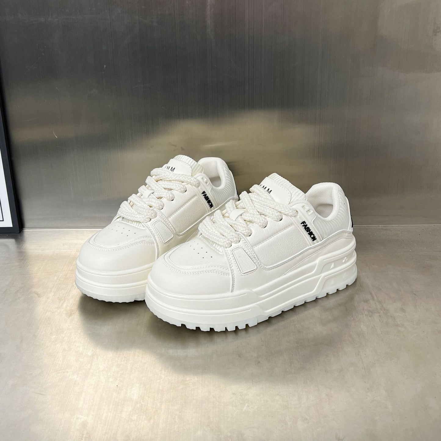 Damen Sneaker Plateau Schuhe Atmungsaktiv - BerlinGlamour