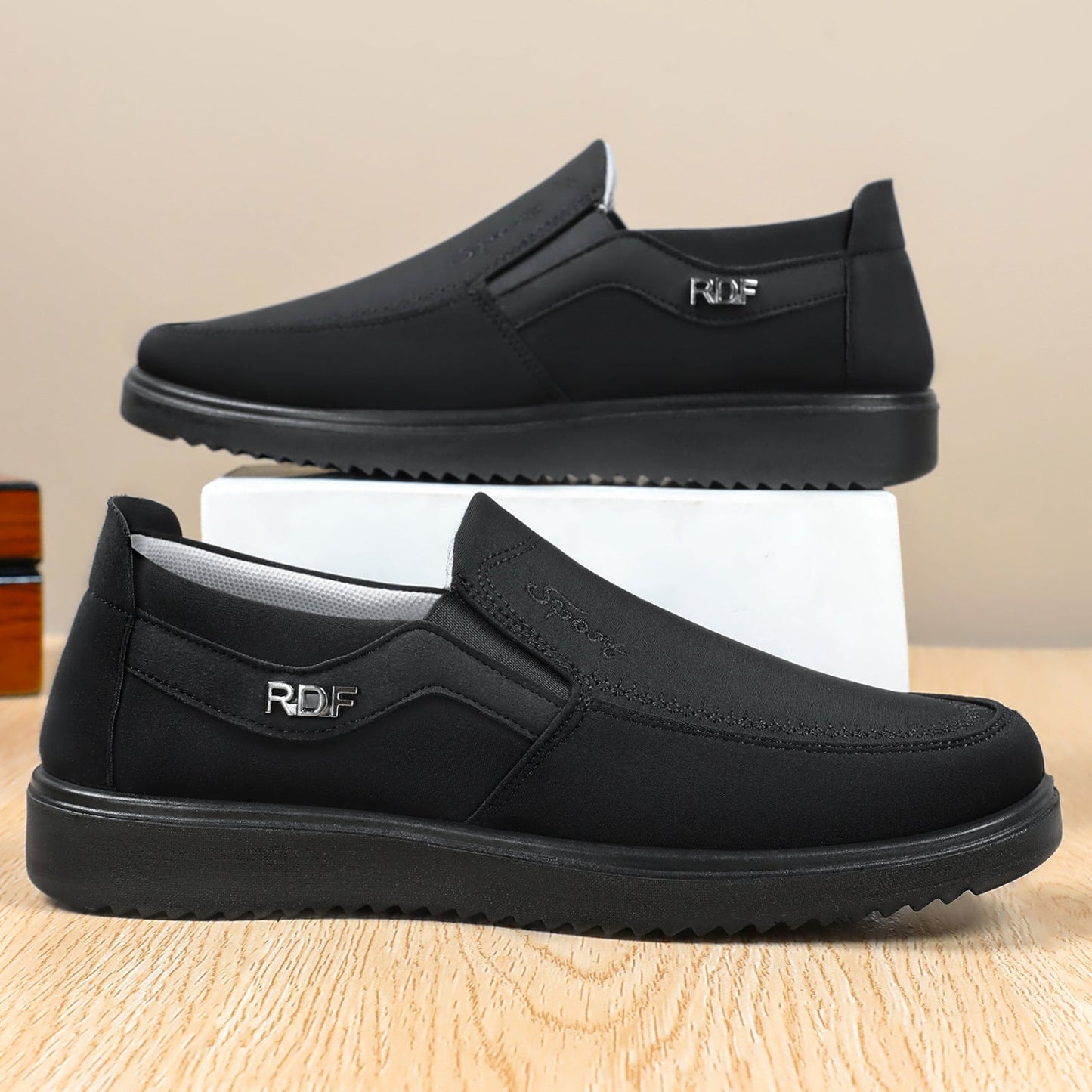 Damen Slip-On Schuhe Bequem Rutschfest Elegant