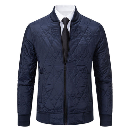 Herren Steppjacke Modern mit Hochkragen und modischem Design