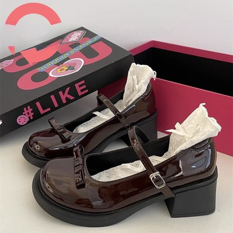 Damen Pumps Modisch mit Schnalle und hohem Absatz - BerlinGlamour