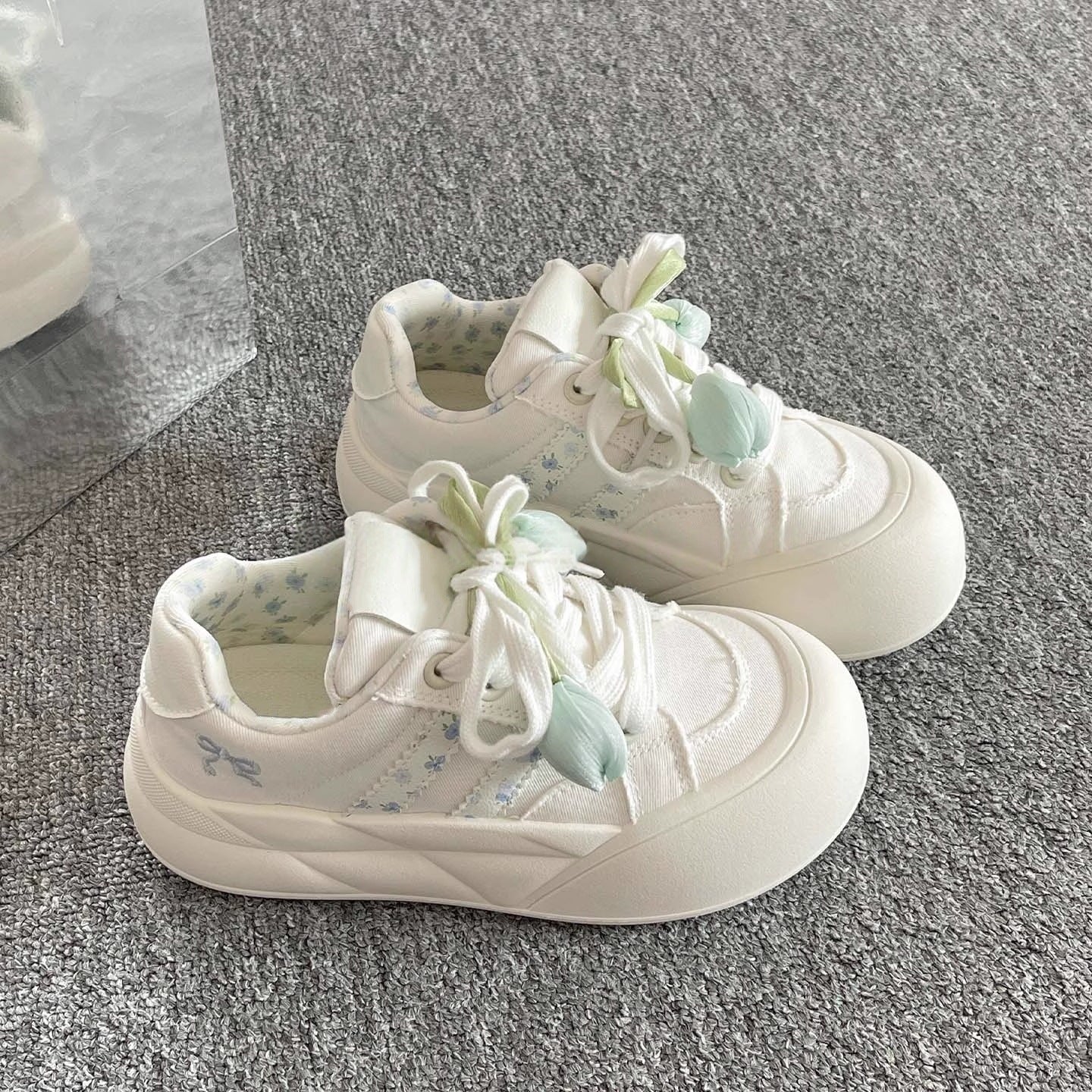 Damen Sneaker Blüten Muster Bequem Polsterung