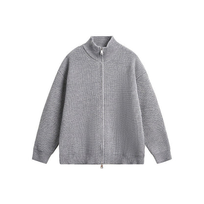 Moderner Herren-Großstrickjacke mit hoher Mode und durchgeherndem Reißverschluss Berlin-Glamour - BerlinGlamour
