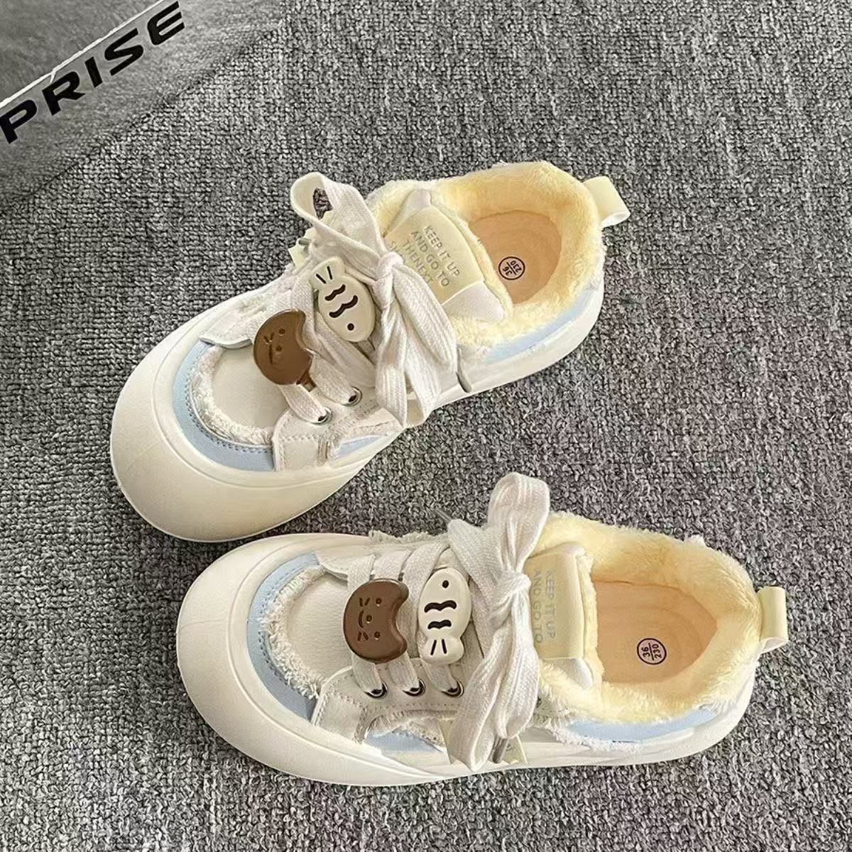 Damen Sneaker Flauschig Weich Schnürsenkel Trendy