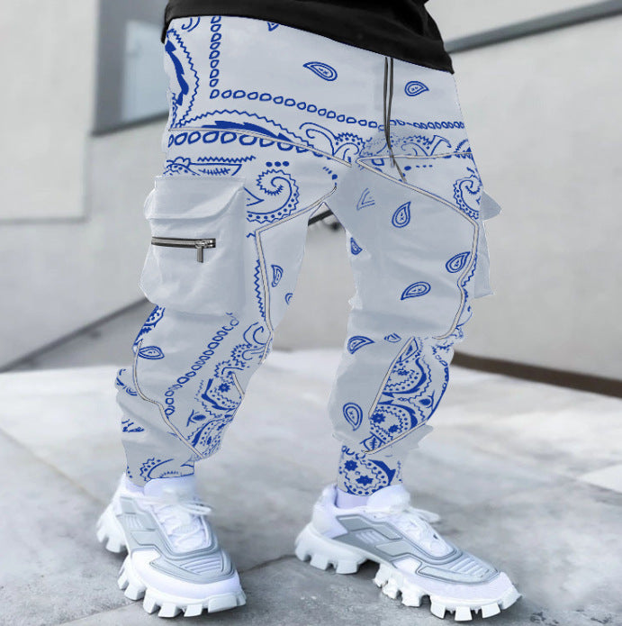 Herren Cargo-Hose mit Bandana-Druck und vielen Taschen
