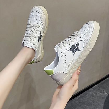 Damen Sneaker mit Sternen Applikationen und atmungsaktiver Sohle