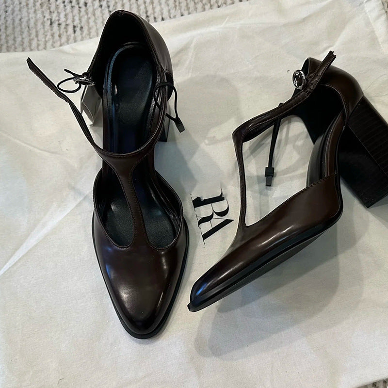 Elegante Damen Slingback Pumps mit Riemen und femininem Schnitt