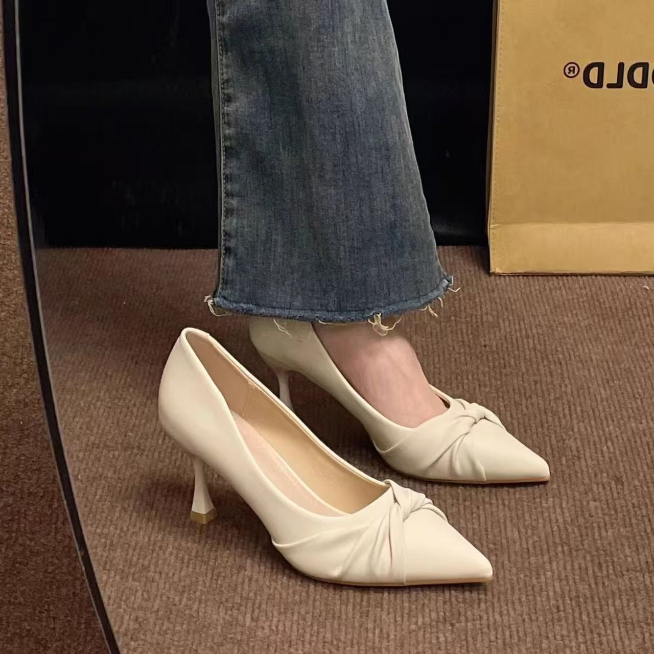 Damen Slingpumps Elegante Schmale Absätze Asymmetrisch - BerlinGlamour