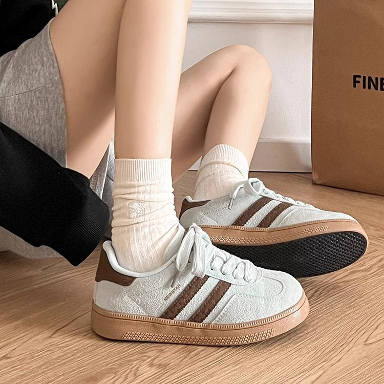 Damen Sneaker Sportlich Retro Style Schwarz - BerlinGlamour