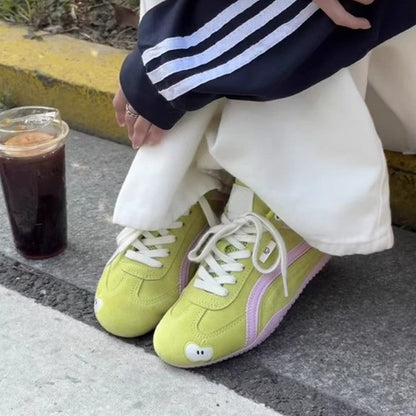 Damen Sneaker Atmungsaktiv Modern mit Applikationen