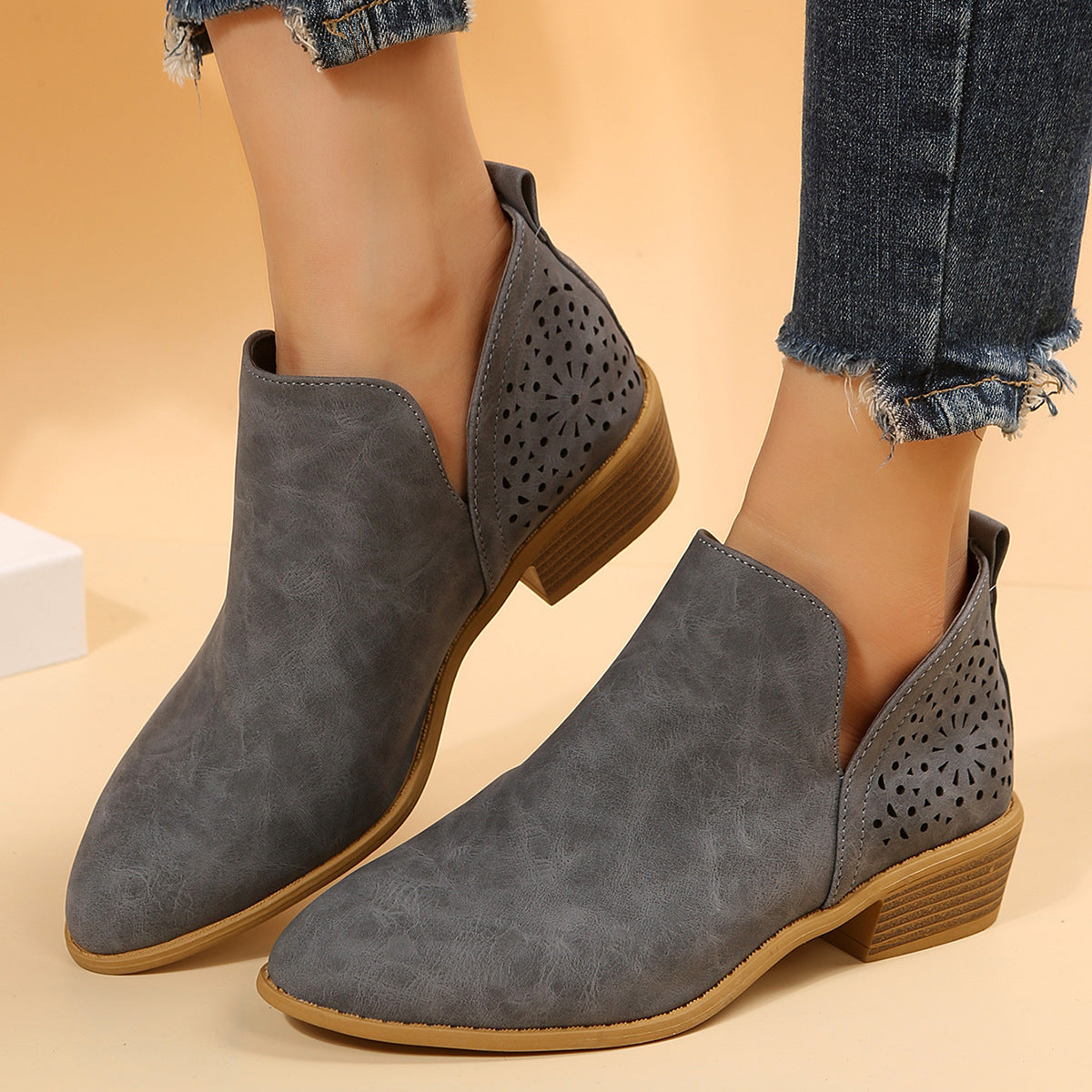 Damen Stiefel Ankle Boots Elegantes Lochmuster Design