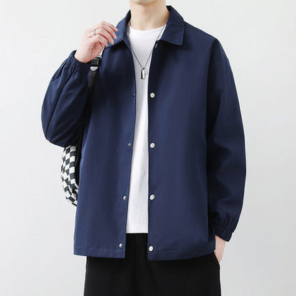 Herren Übergangsjacke Leicht Modern Schnitt mit Druckknöpfen