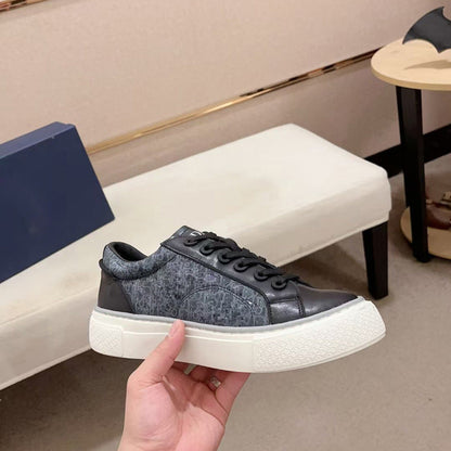 Damen Sneaker Komfortabel Strukturiert Modisch - BerlinGlamour