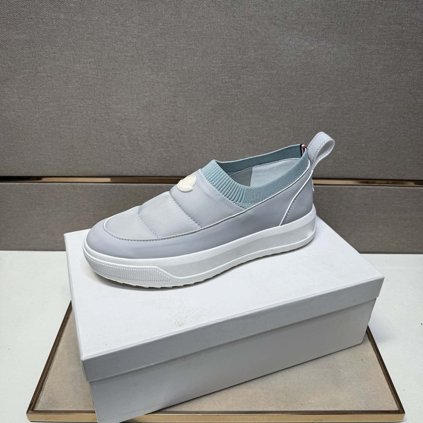 Damen Sneaker Slip-On Weiche Bequeme Schuhe Elastisch