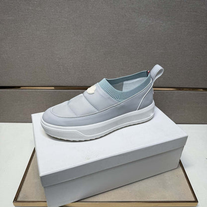 Damen Sneaker Slip-On Weiche Bequeme Schuhe Elastisch