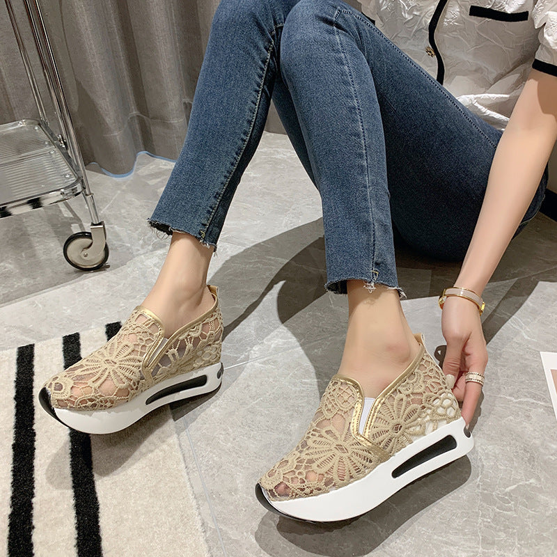 Damen Sneaker Slip-On Bequem Spitze Optik - BerlinGlamour