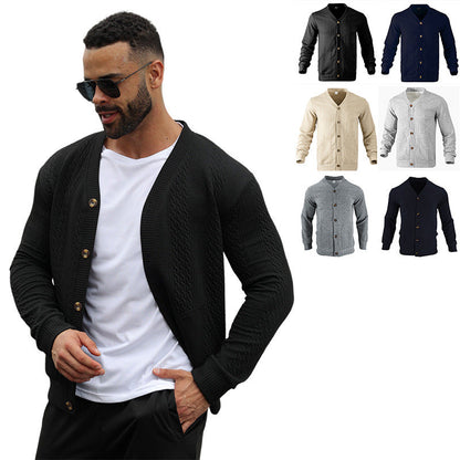 ein Beispiel für einen neuen Titel: Herren Strickjacke mit hochwertigem Strukturmuster und modernen Knöpfen - BerlinGlamour