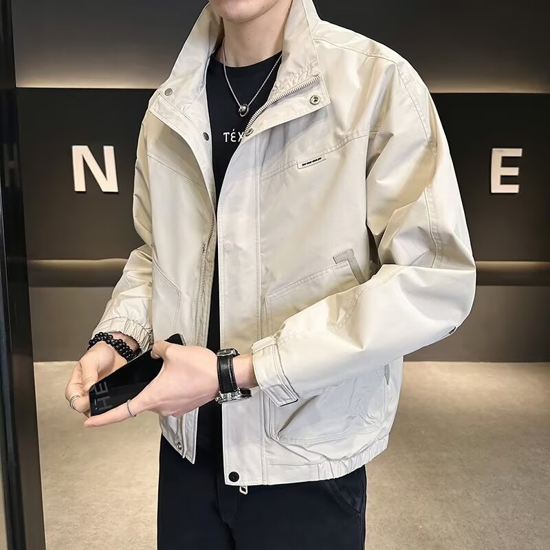 Herren Übergangsjacke Leicht Reißverschluss Stehkragen Modern - BerlinGlamour