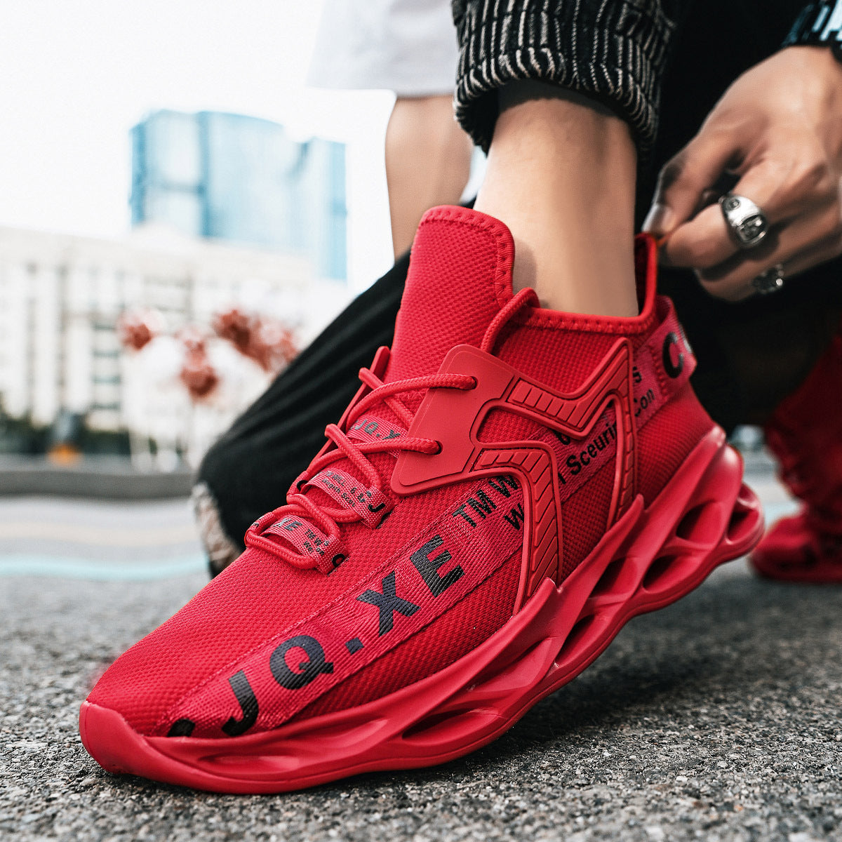 Damen Sneaker Leicht Luftig Sportschuhe Weißen Sohlen - BerlinGlamour