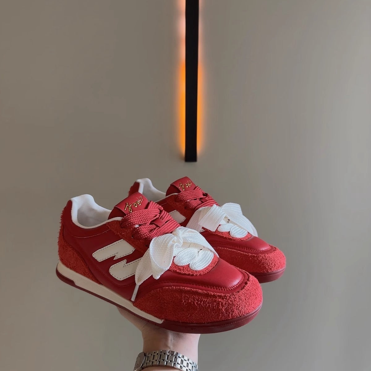 Damen Sneaker Sportlich Auffällig Band Mode Schuhe