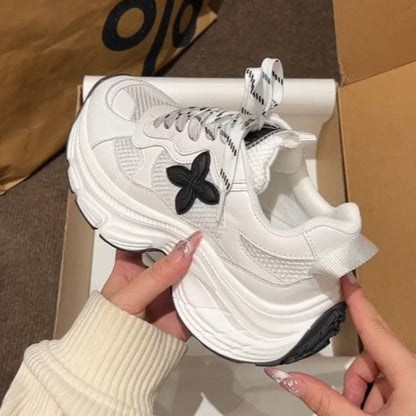 Damen Sneaker Chunky Stylisch Blumen Dekor