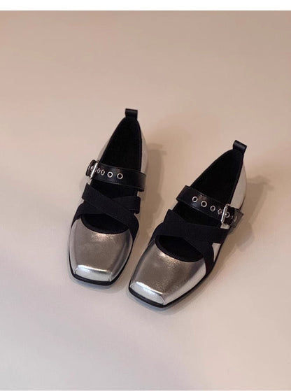 Damen Ballerinas Schuhe mit Riemen und Glanzoptik Modern