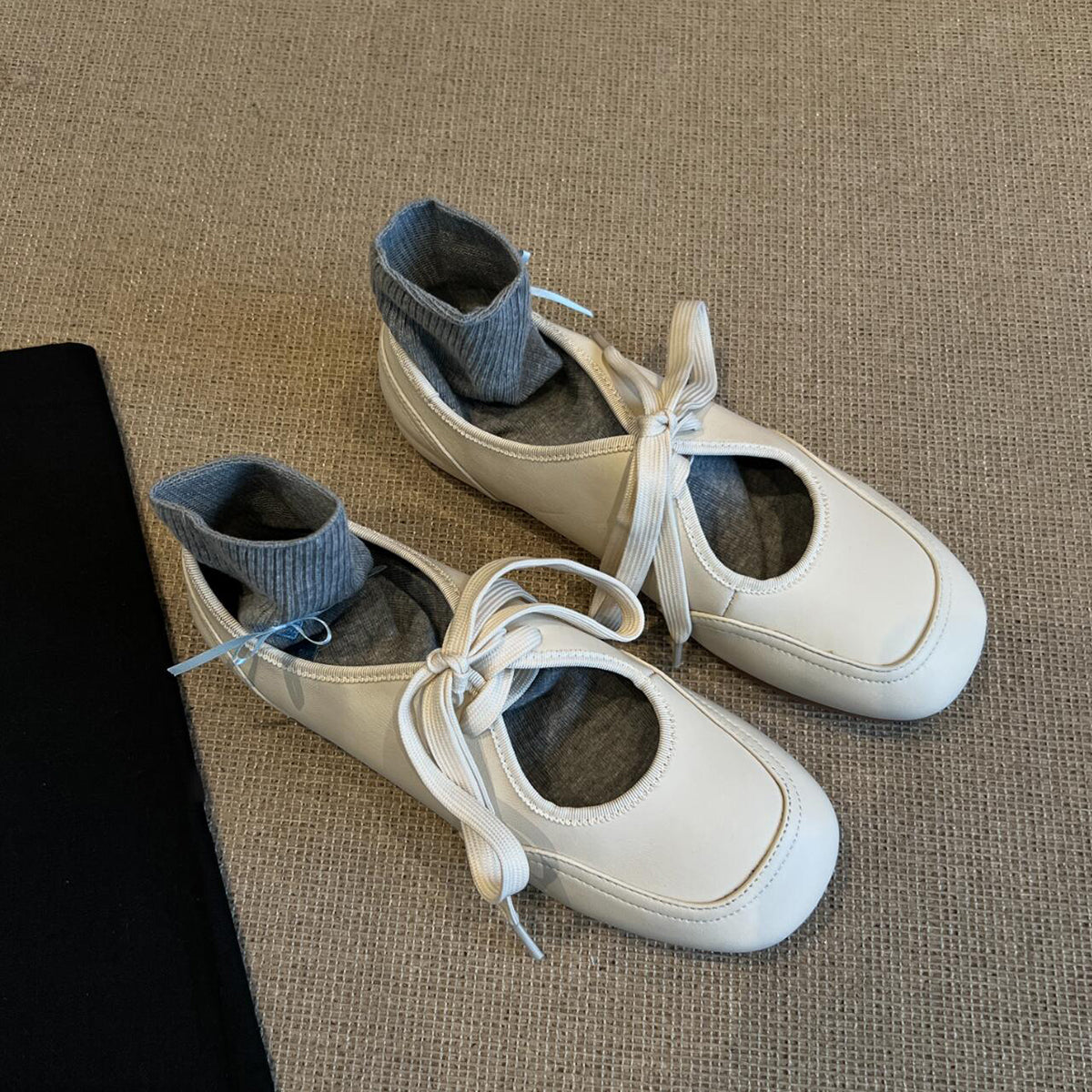 Damen Ballerinas Bequem Atmungsaktiv mit Riemchen - BerlinGlamour
