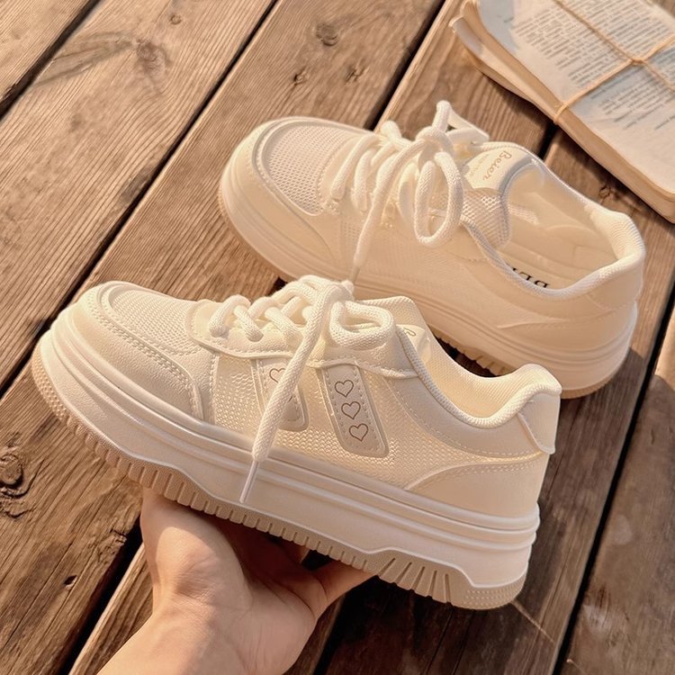 Damen Sneaker Plateau Komfortabel Herz Design