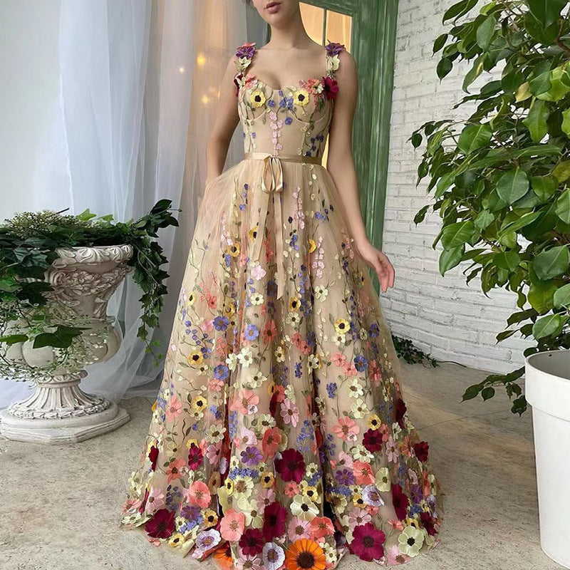 Elegantes Damenkleid mit Floralem Muster und Taillengürtel