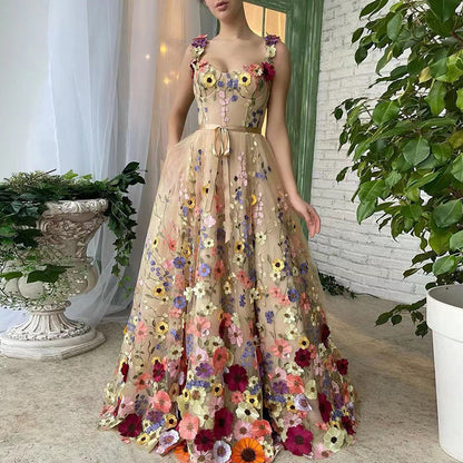Elegantes Damenkleid mit Floralem Muster und Taillengürtel