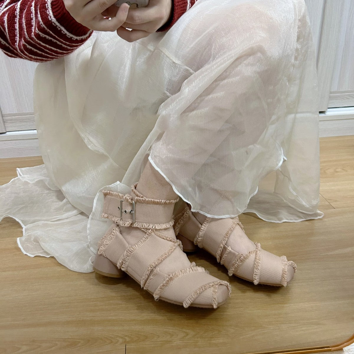 Damen Sandalen Riemchen mit Fransen Komfort Blockabsatz Modern