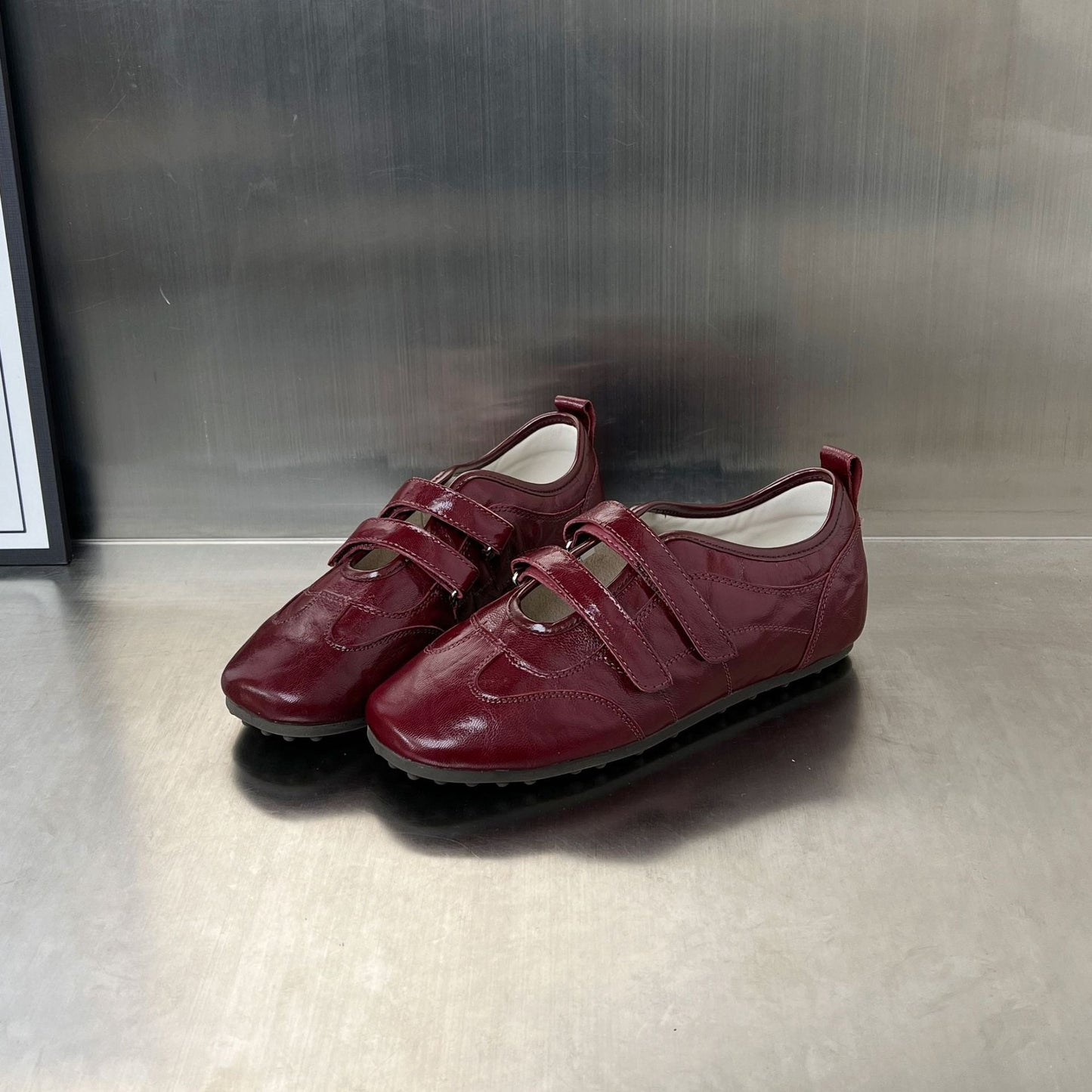 Damen Clogs Weich Bequem Verstellbar mit Klettverschluss