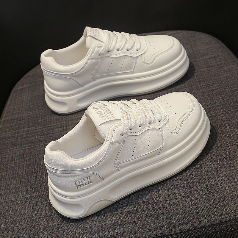 Damen Sneaker Stabile Laufsohle Elegante Sportmode