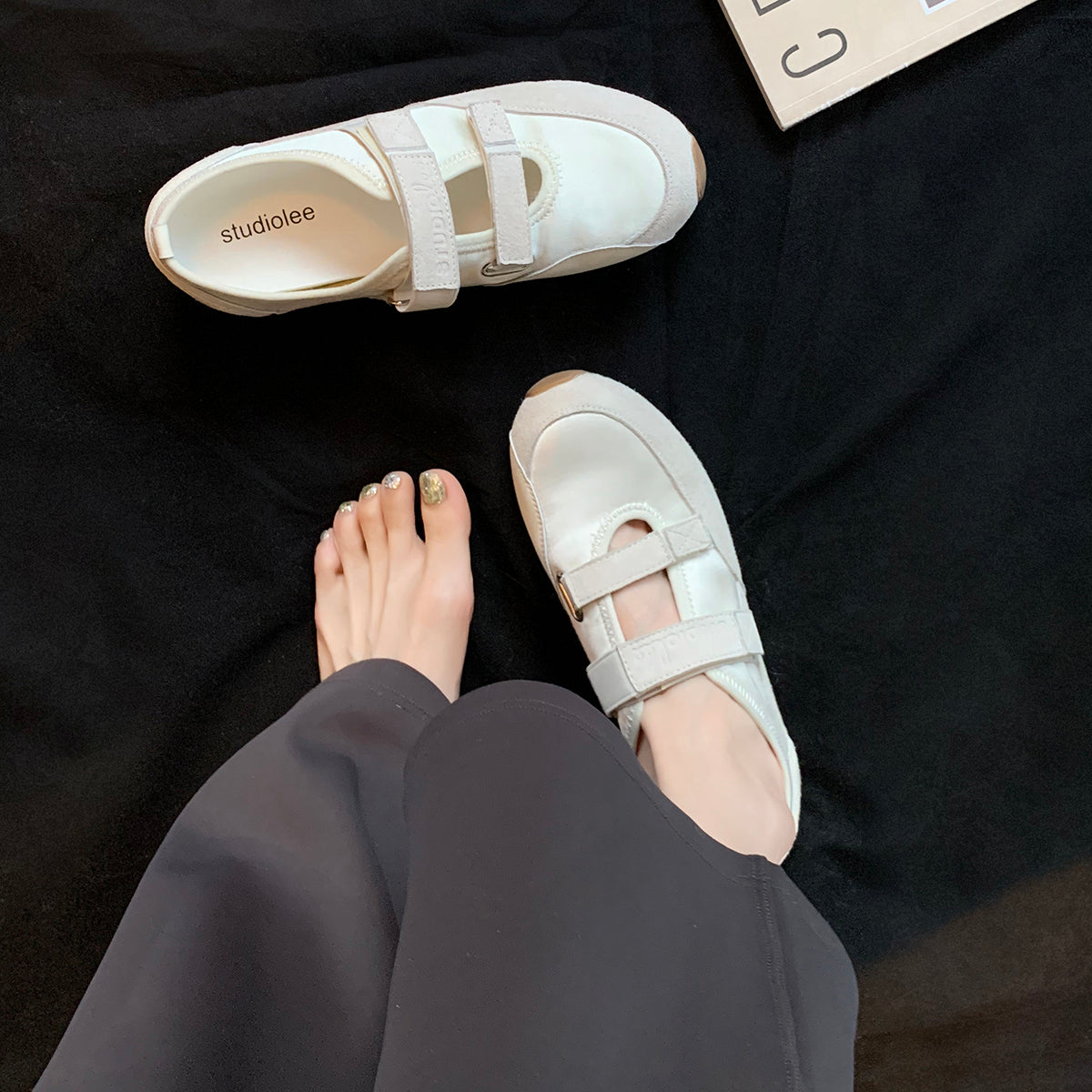 Damen Sneaker Bequem Klettverschluss Weite Einstellbar