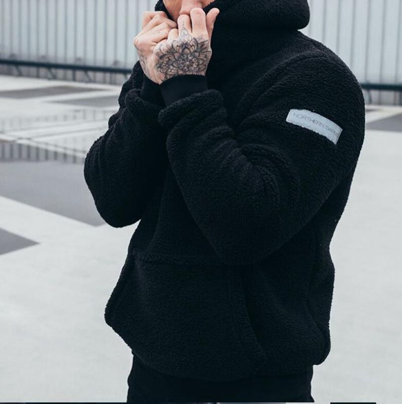 Herren Hoodie Kuschelig Bequem mit Kängurutasche