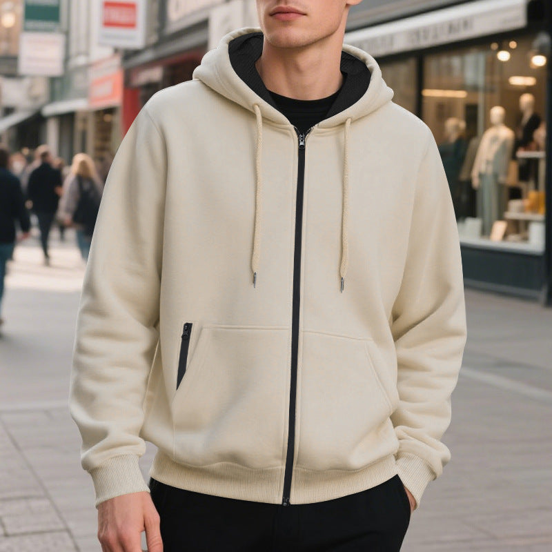 Herren Zip-Hoodie, atmungsaktiver Fleece-Innenausstattung BerlinGlamour, praktische Taschen für den modernen Stadtbummler.