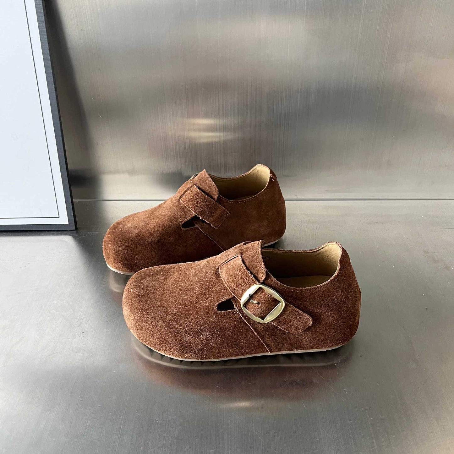 Damen Clogs Bequem Wildleder mit Schnallenverschluss Elegantes Design