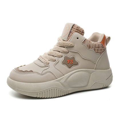 Damen Sneaker High-Top Modell mit gepolstertem Kragen und rutschfester Sohle