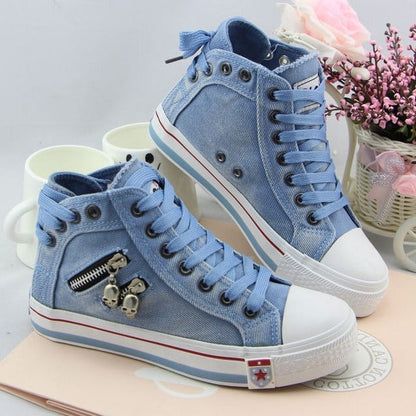 Damen Sneaker Hochtop mit Totenkopf Applikation Trend - BerlinGlamour