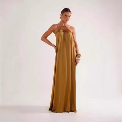 Langes Abendkleid mit Halsband Elegant