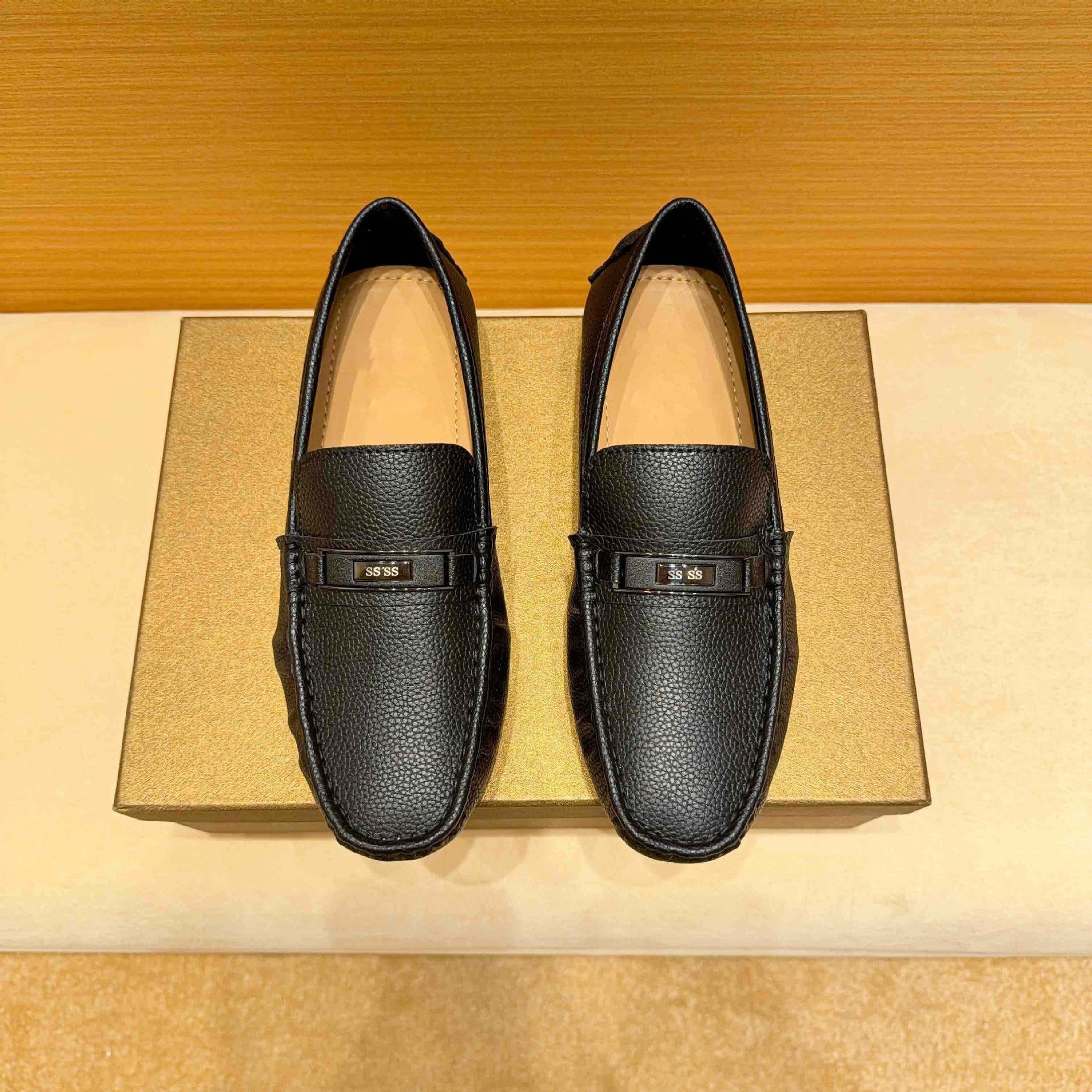 Ledermokassins Herren Elegantes Design Ziernaht Schwarz - BerlinGlamour